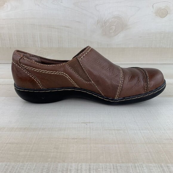 Clarks Bendables Brown Loafers - Picture 5 of 11